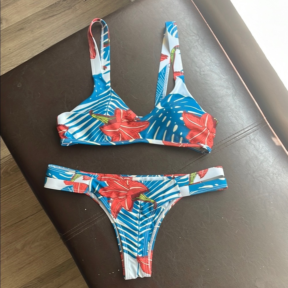 Beachsissi Floral Bikini Set with Red and Blue Design